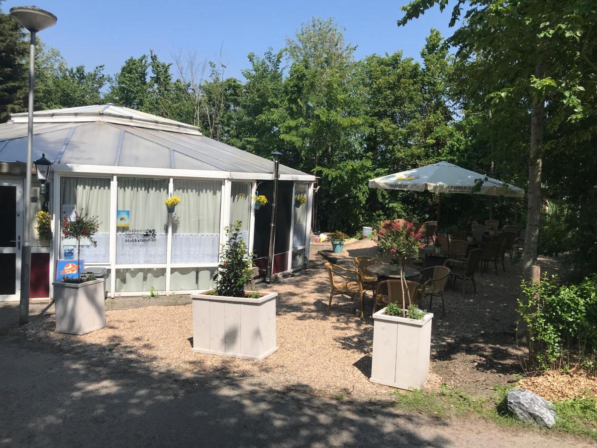 Stacaravan Zeeland Poortvliet Buitenkant foto